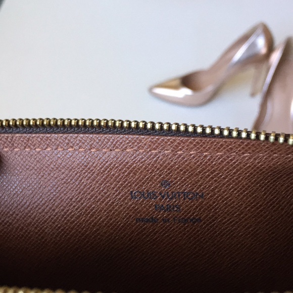 LOUIS VUITTON Papillon - Picture 8 of 8